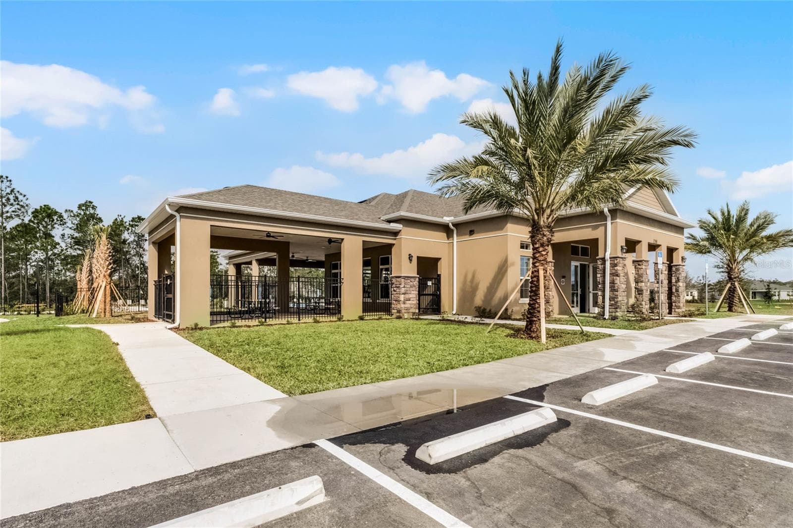 Single Family Residence at 3038 KINGSMAN TRL, ORMOND BEACH, photo 17 of 61