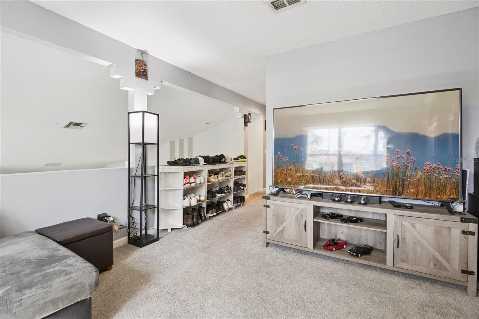 Single Family Residence at 3408 IDLEGROVE CT, ORLANDO, photo 11 of 36