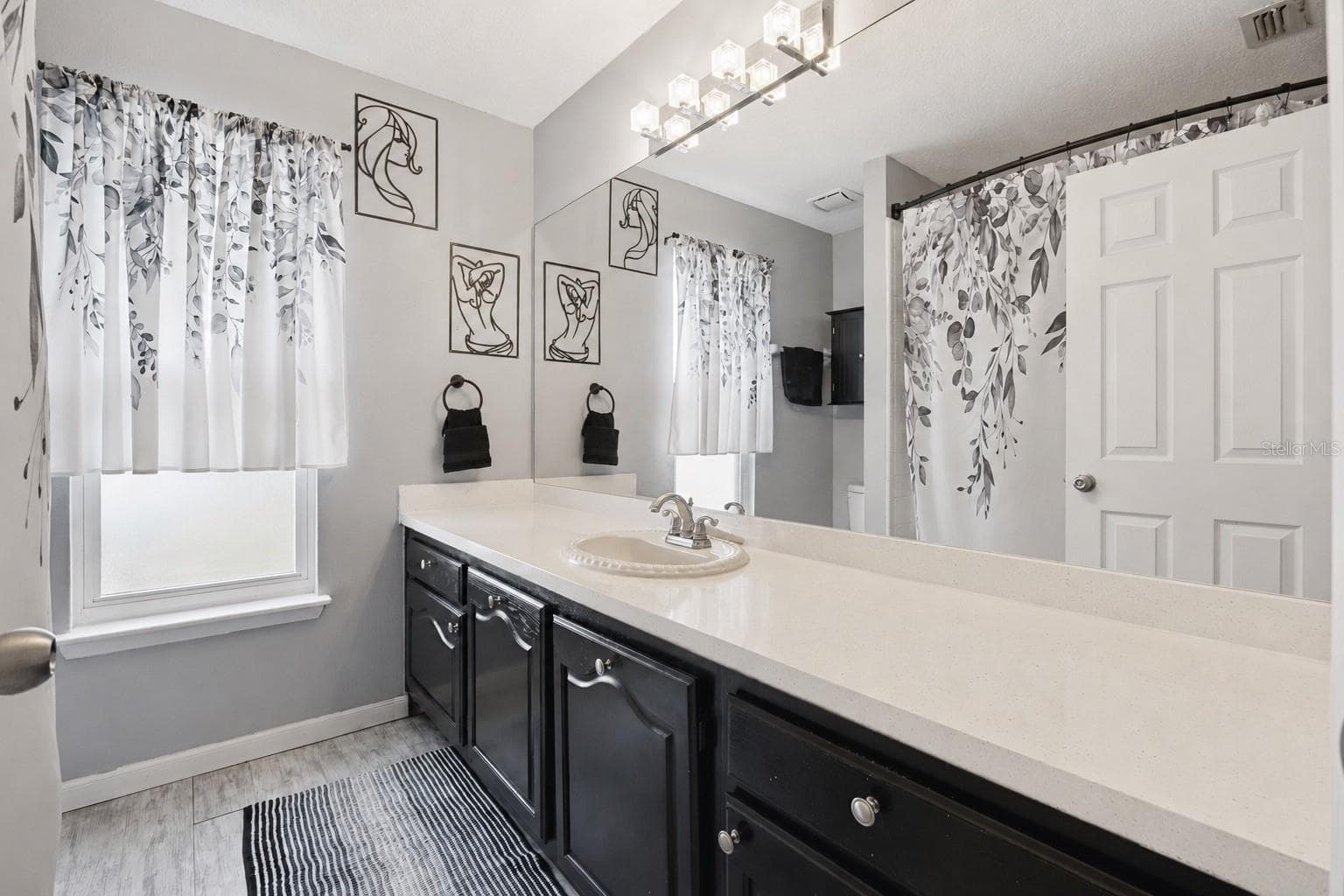 Single Family Residence at 3408 IDLEGROVE CT, ORLANDO, photo 19 of 36