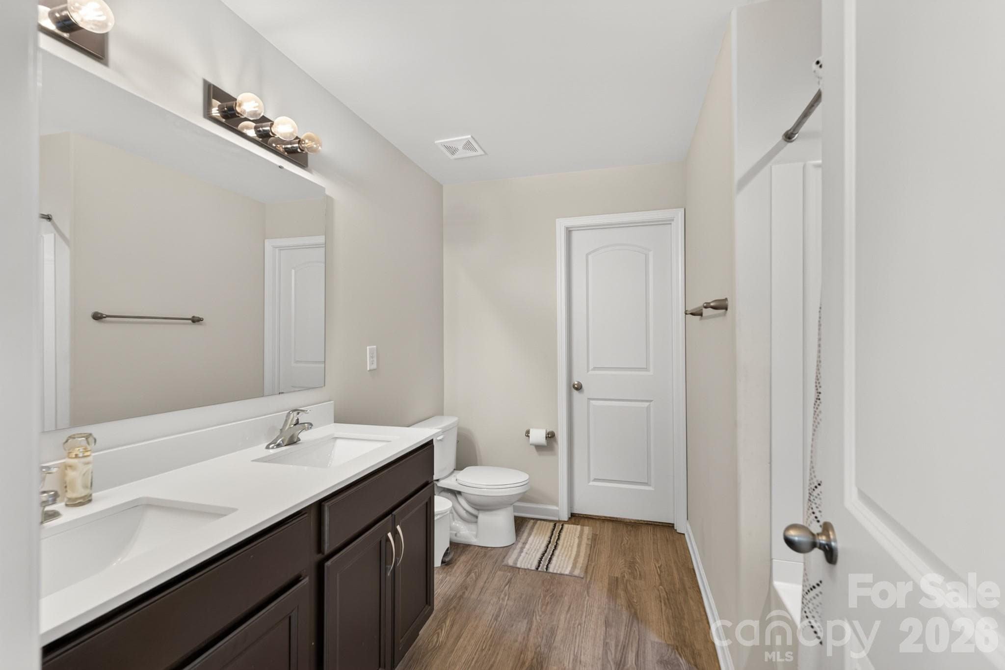Single Family Residence at 1425 Springdale Road, Lancaster, photo 23 of 34