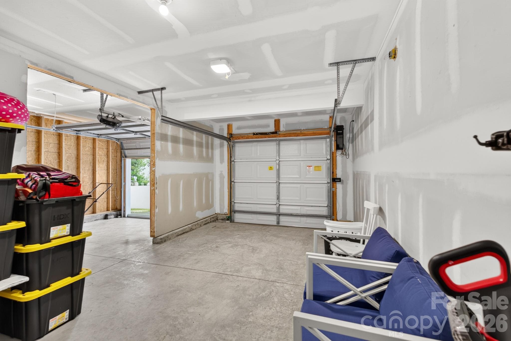 Single Family Residence at 1425 Springdale Road, Lancaster, photo 27 of 34