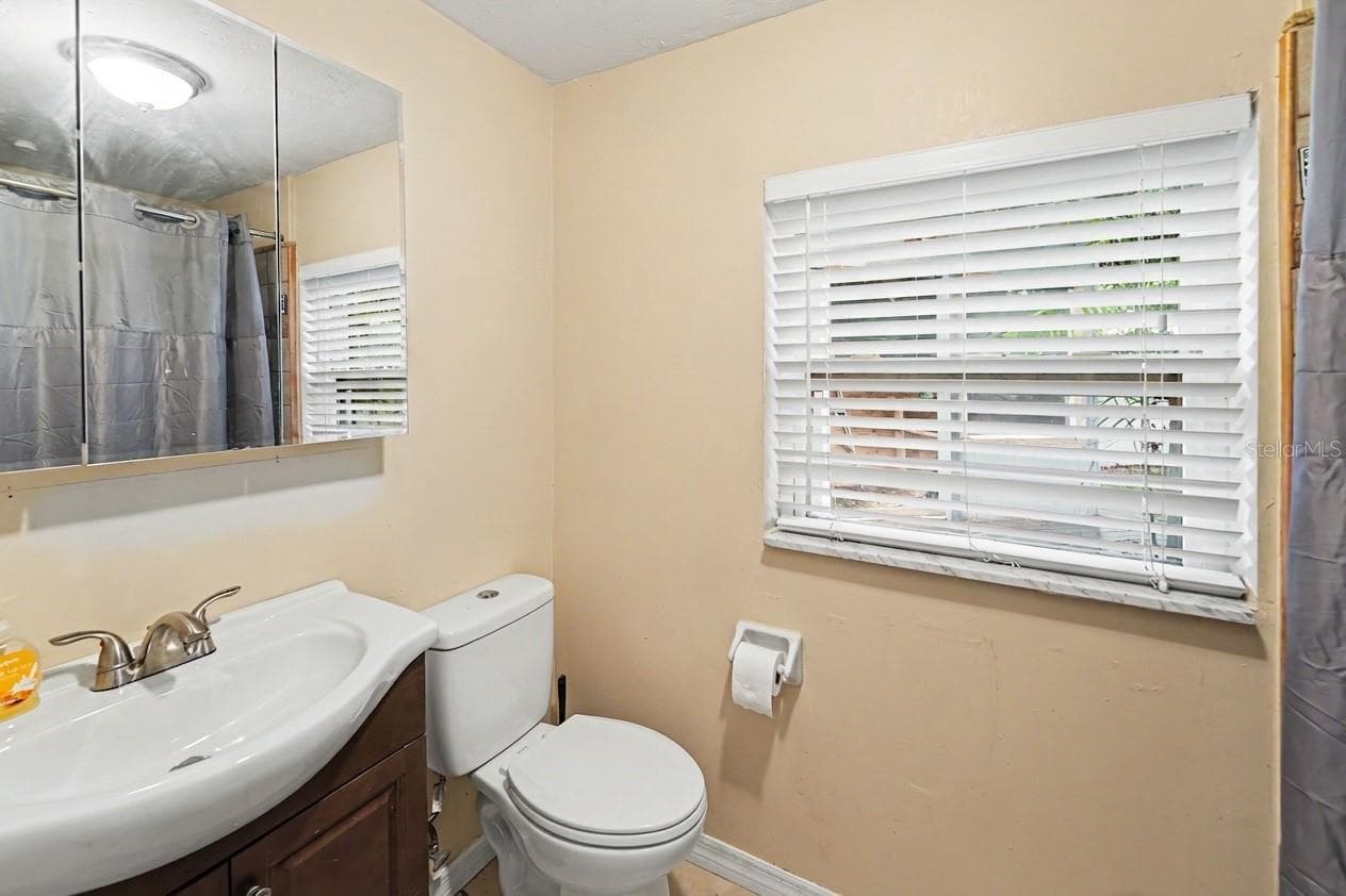 Single Family Residence at 8490 92ND TER, SEMINOLE, photo 9 of 14