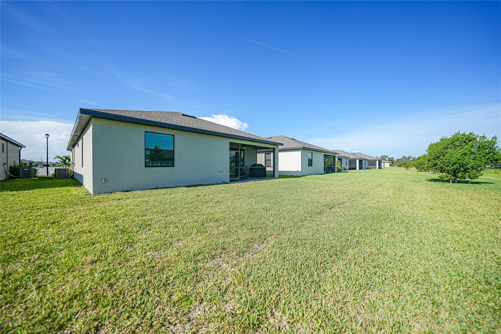 Single Family Residence at 1608 SADDLEWOOD CIR, PORT CHARLOTTE, photo 31 of 40