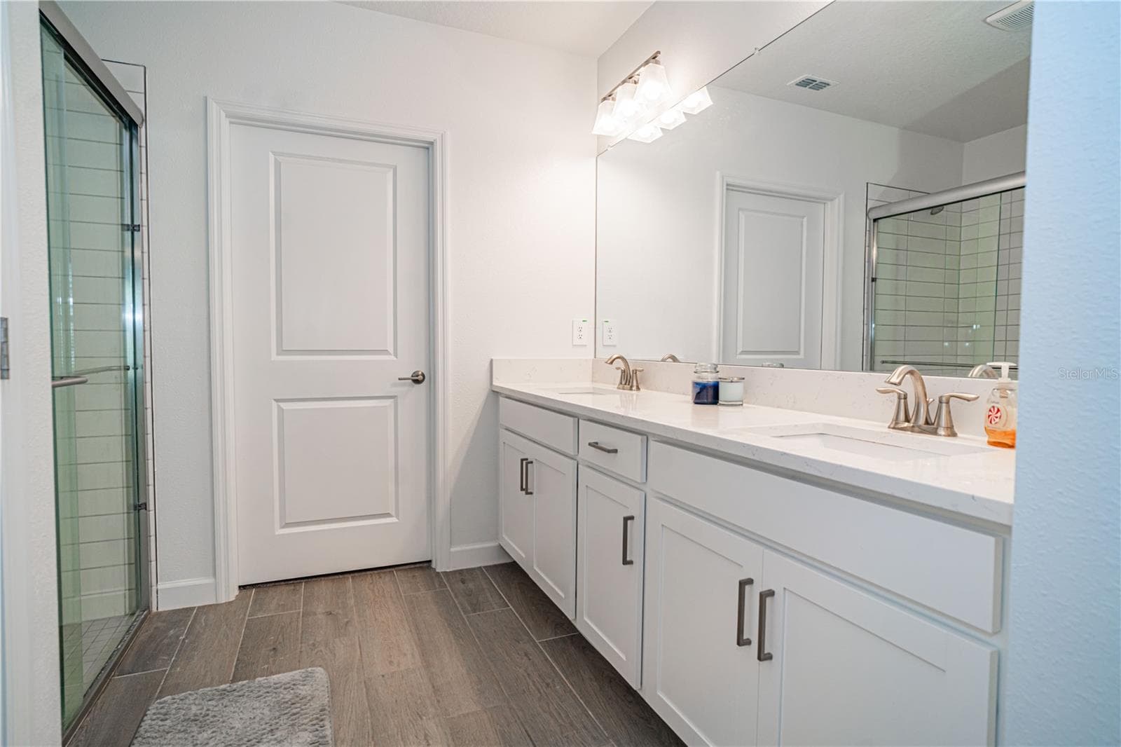 Primary bathroom - 10857 RUSTIC EVE CT, LAND O LAKES