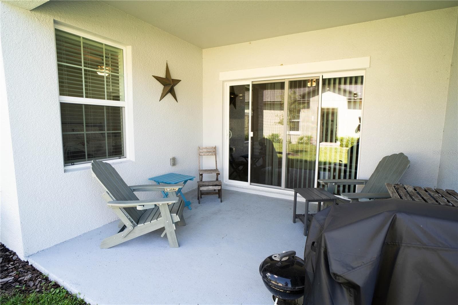 Lanai - 10857 RUSTIC EVE CT, LAND O LAKES