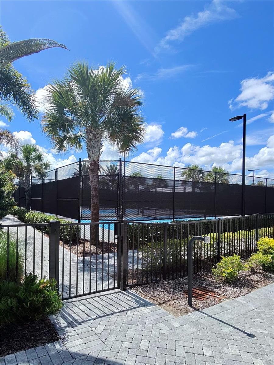 Club Medley - 10857 RUSTIC EVE CT, LAND O LAKES