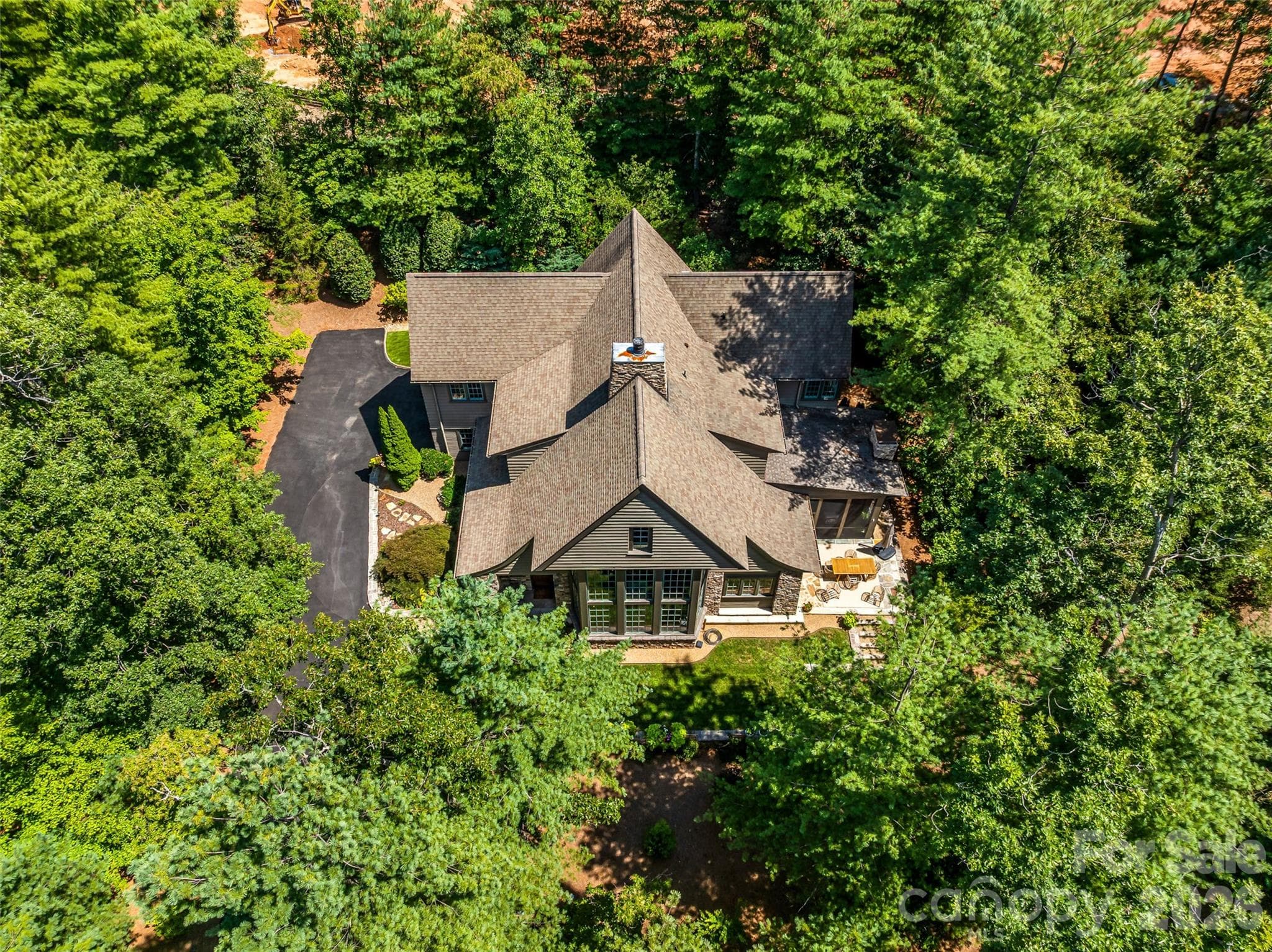 Single Family Residence at 85 Chauncey Circle, Asheville, photo 2 of 47