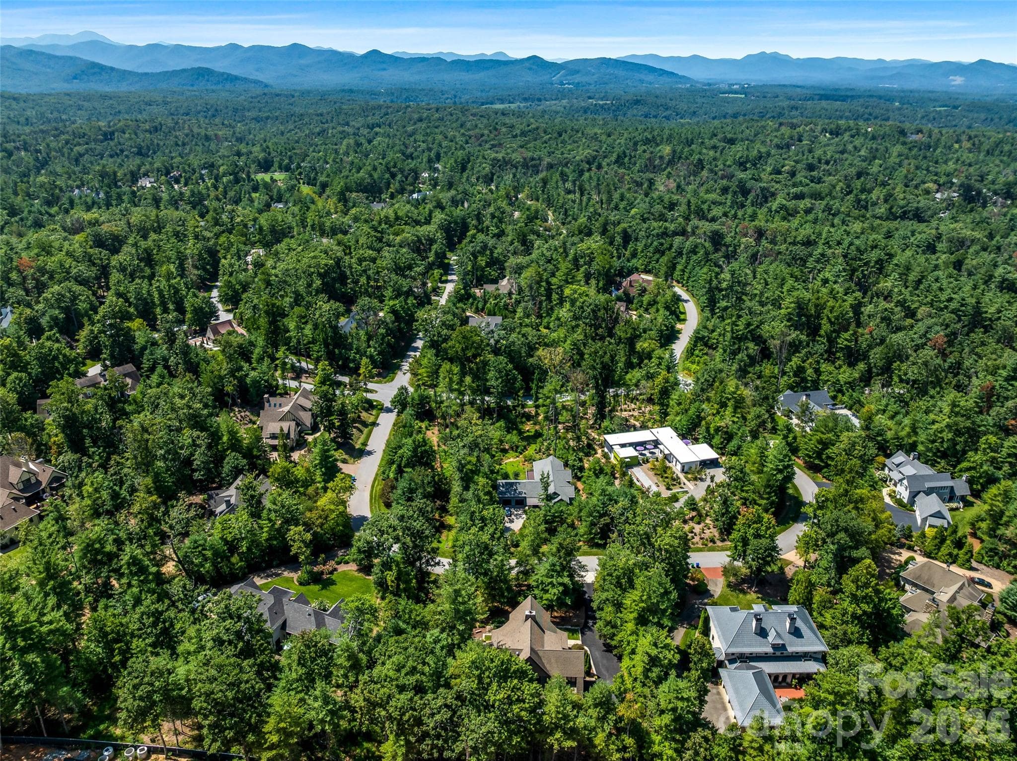 Single Family Residence at 85 Chauncey Circle, Asheville, photo 4 of 47