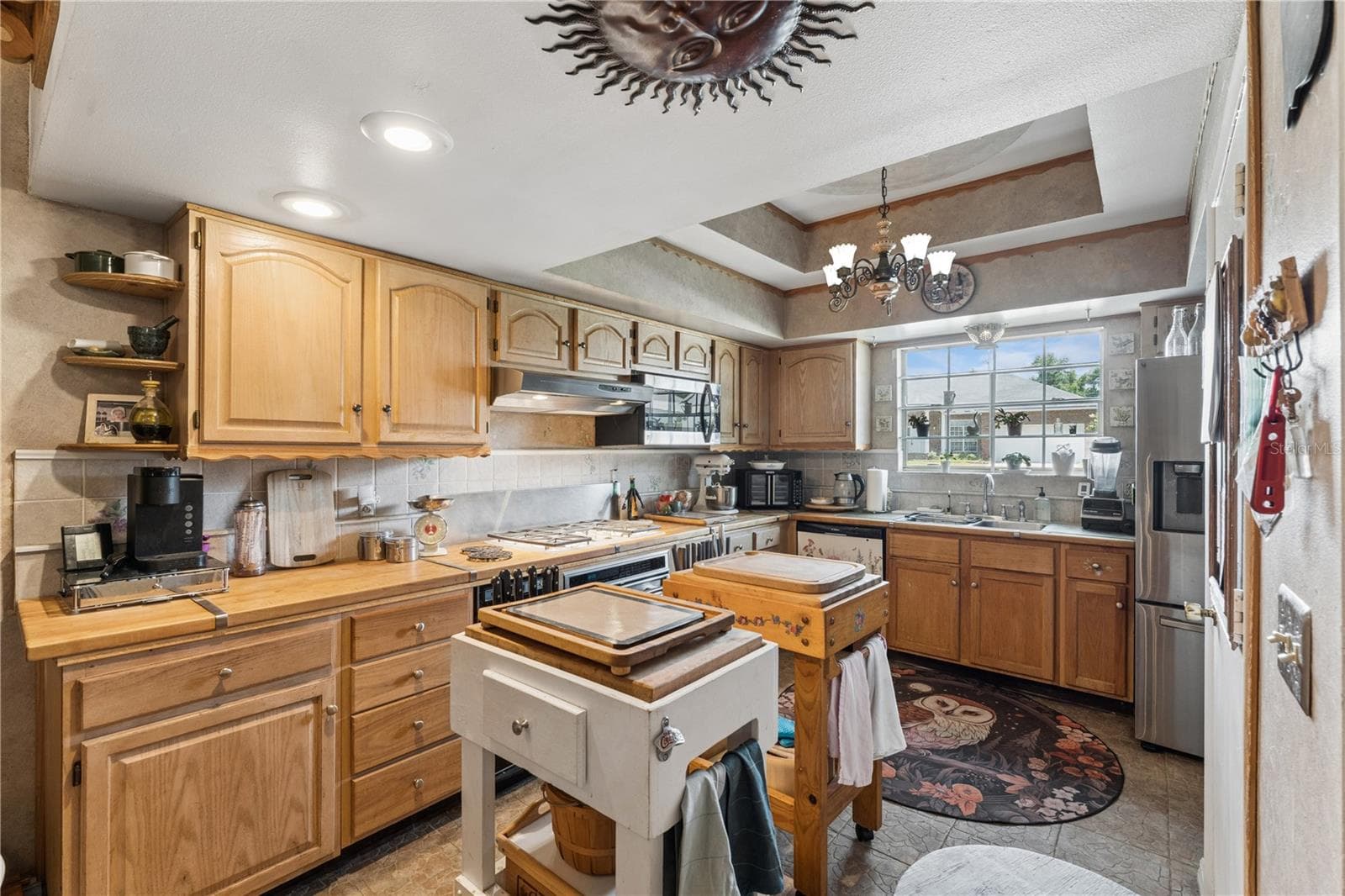 Single Family Residence at 9130 DOLLANGER CT, ORLANDO, photo 6 of 47