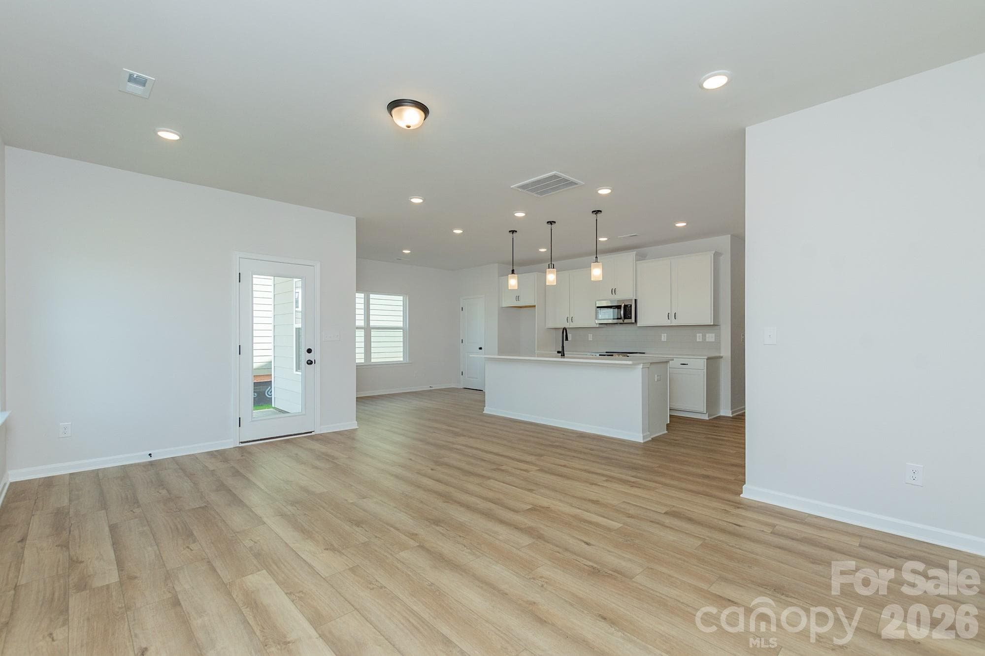 Single Family Residence at 4236 Ruth Creek Court, Charlotte, photo 13 of 33