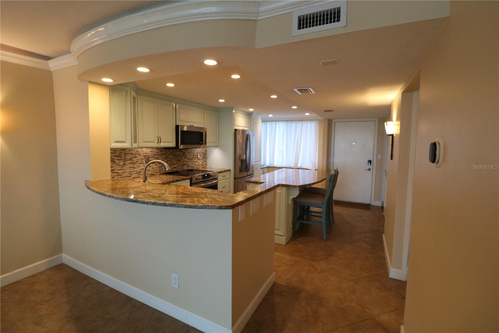 Open kitchen - 9495 BLIND PASS RD #504, ST PETE BEACH