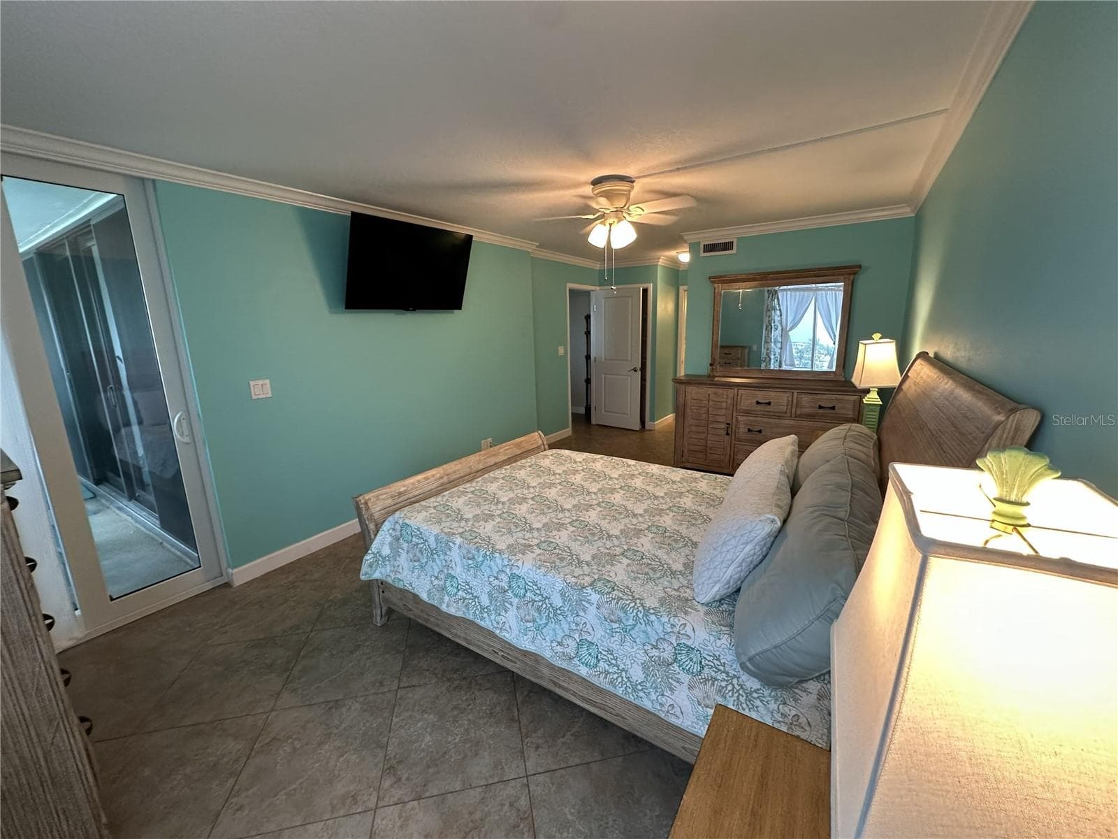 Primary bedroom - 9495 BLIND PASS RD #504, ST PETE BEACH