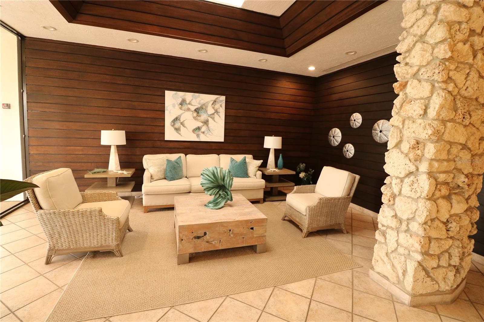 Intrepid Building lobby - 9495 BLIND PASS RD #504, ST PETE BEACH