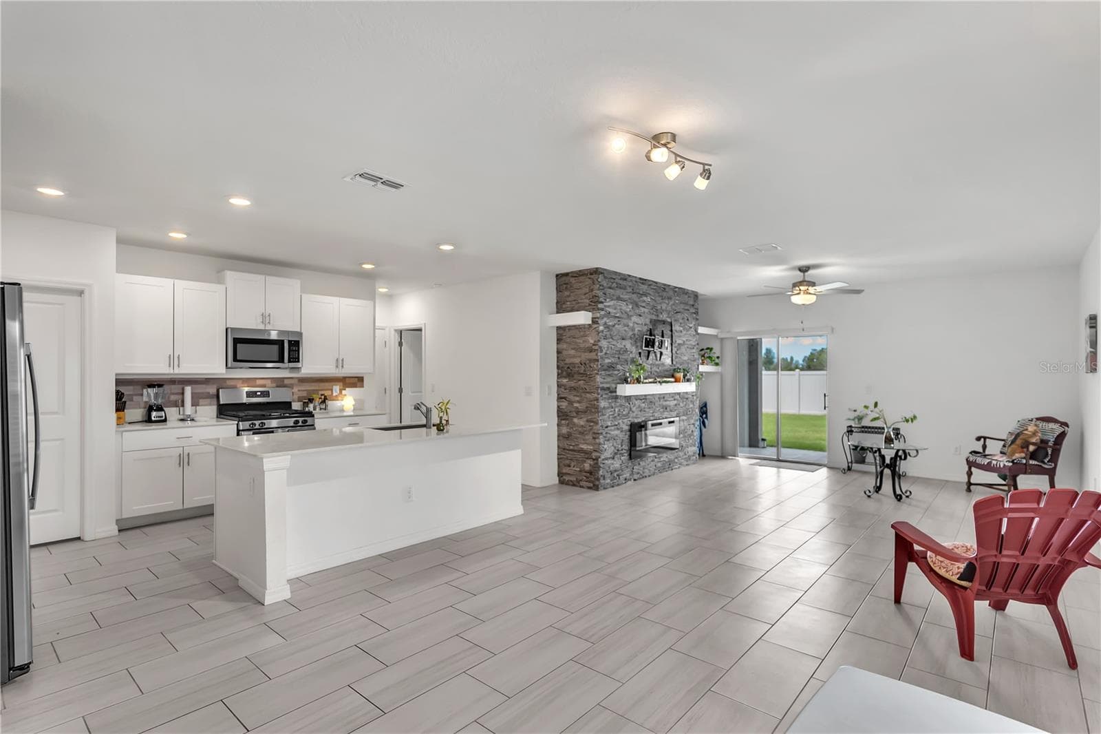 Dinning/Living Area - 22547 STORYBOOK CABIN WAY, LAND O LAKES