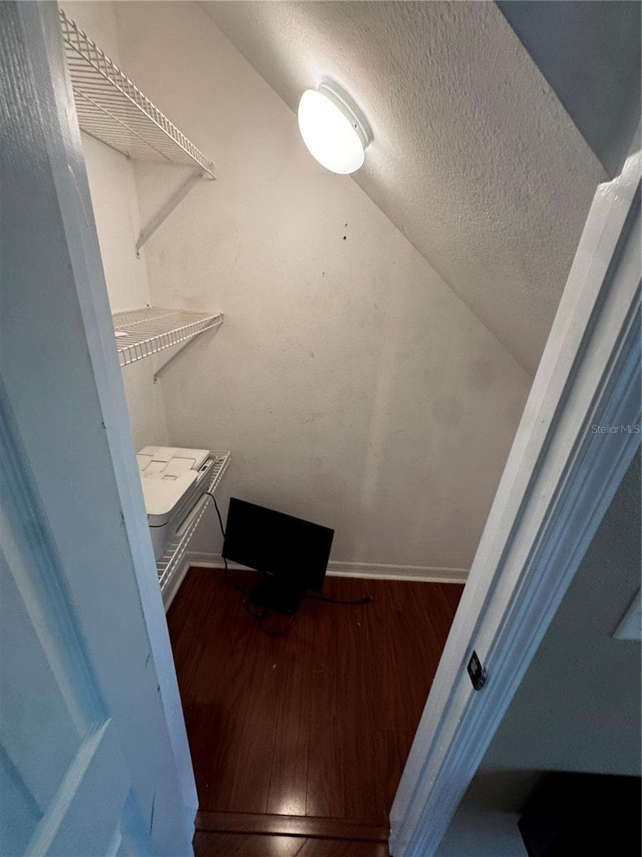 Townhouse at 10851 KENSINGTON PARK AVE, RIVERVIEW, photo 11 of 32