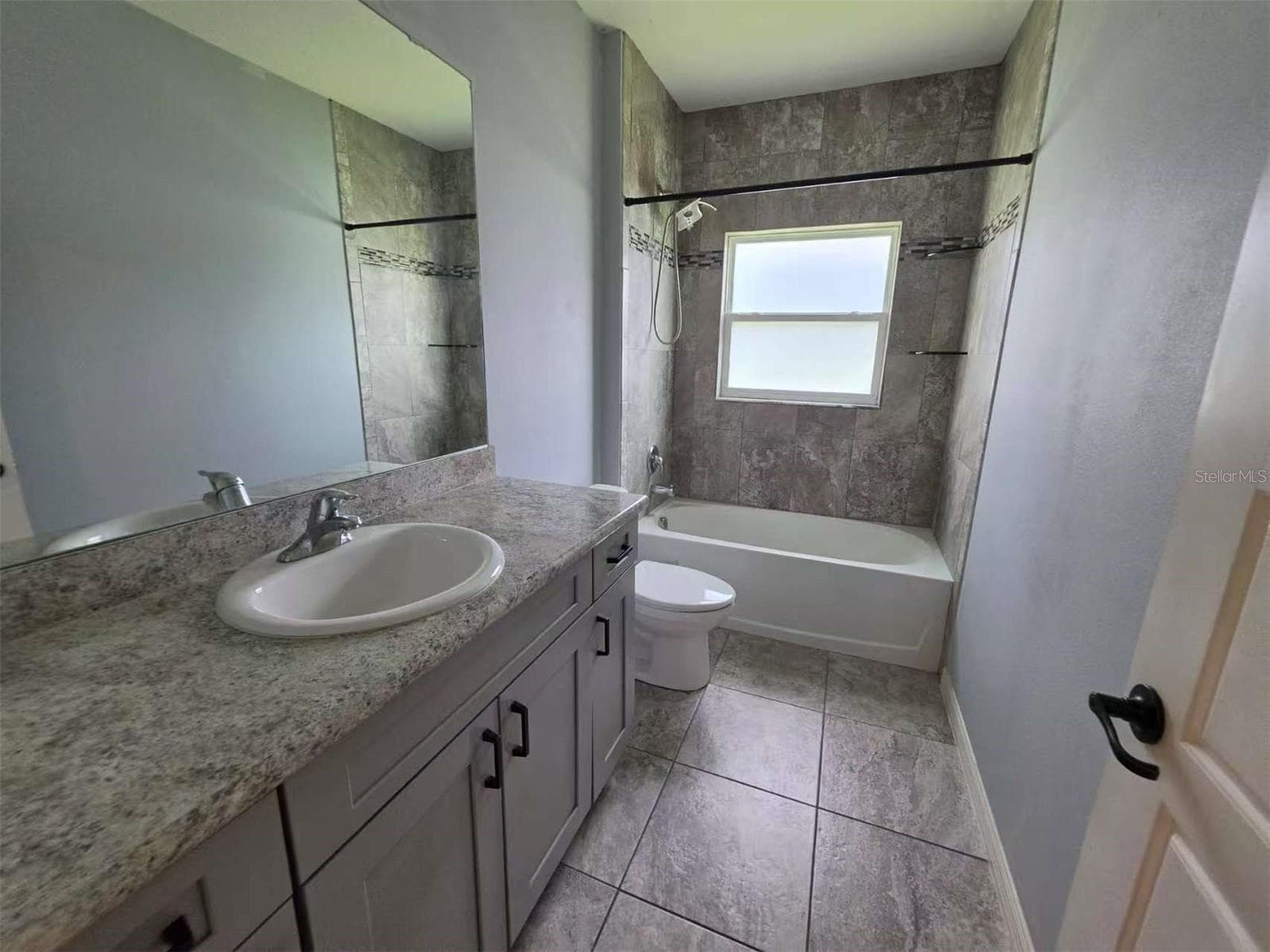 Single Family Residence at 1631 TOWN PARK CT, ST CLOUD, photo 20 of 28
