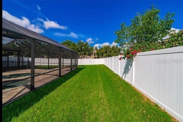 Yard in Back of Cage - 2863 MAPLE BROOK LOOP, LUTZ