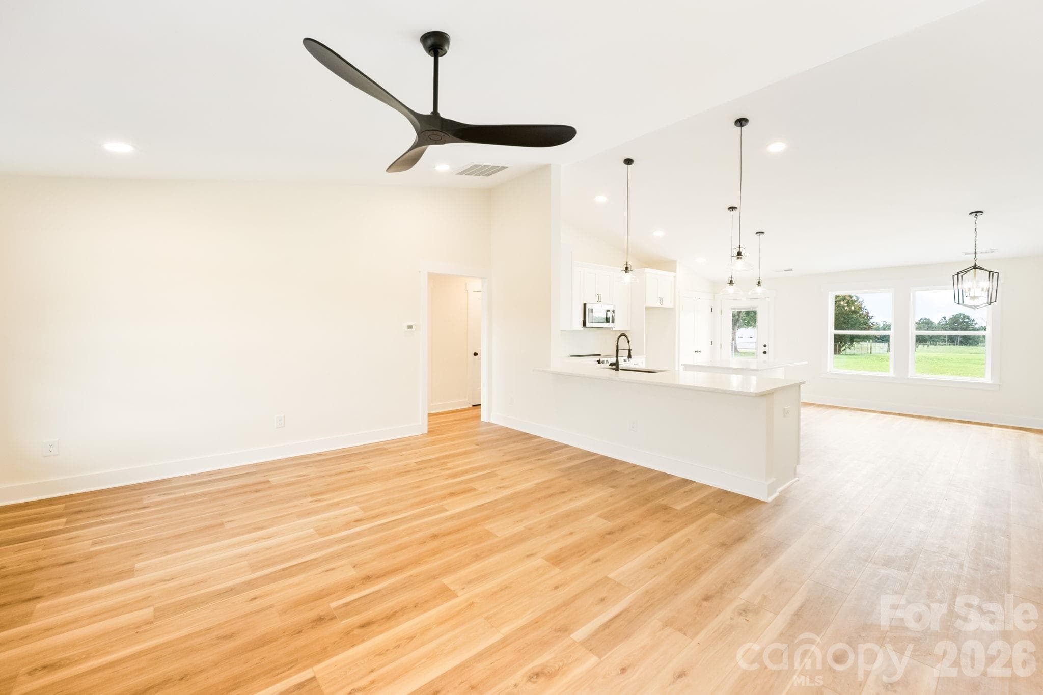 Living Room/kitchen - Salisbury