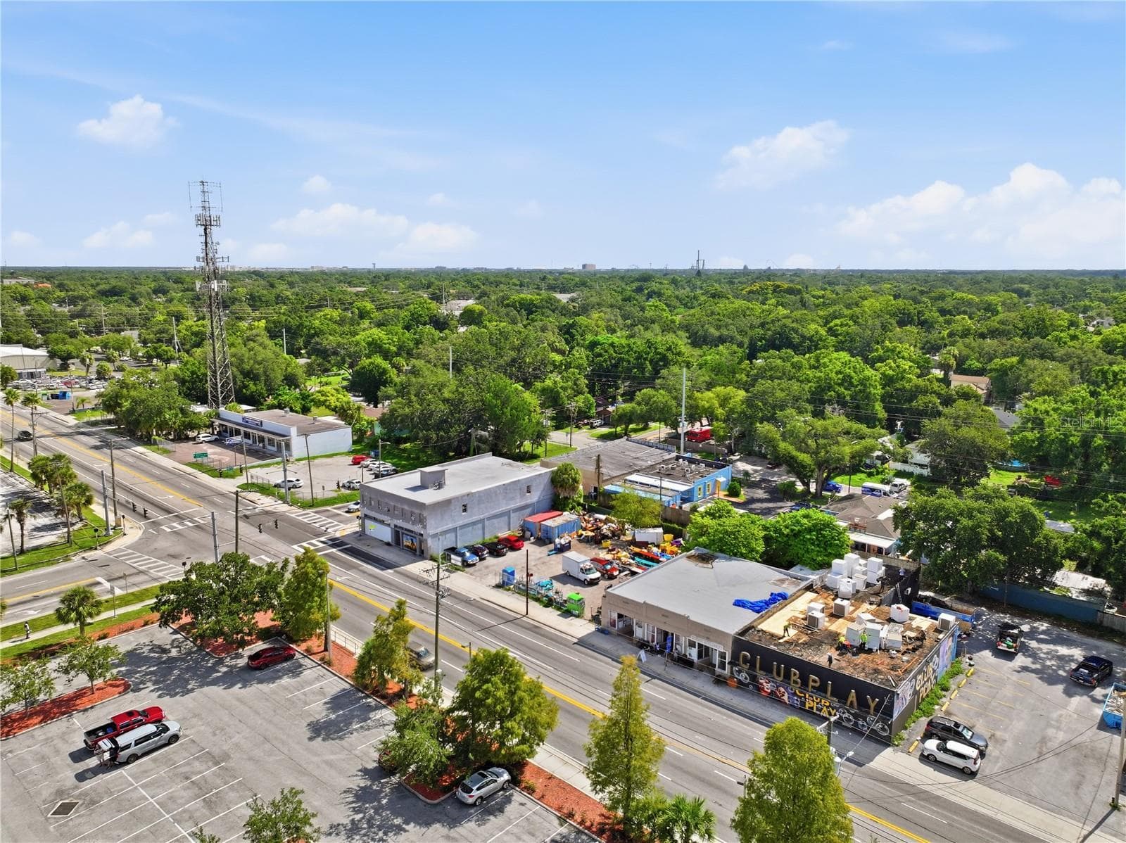 Mixed Use at 8145 N NEBRASKA AVE, TAMPA, photo 2 of 15