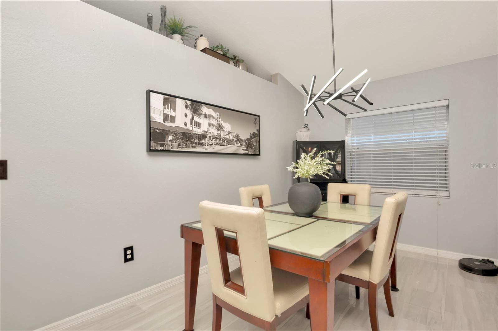 Single Family Residence at 2239 ROANOKE SPRINGS DR, RUSKIN, photo 5 of 25