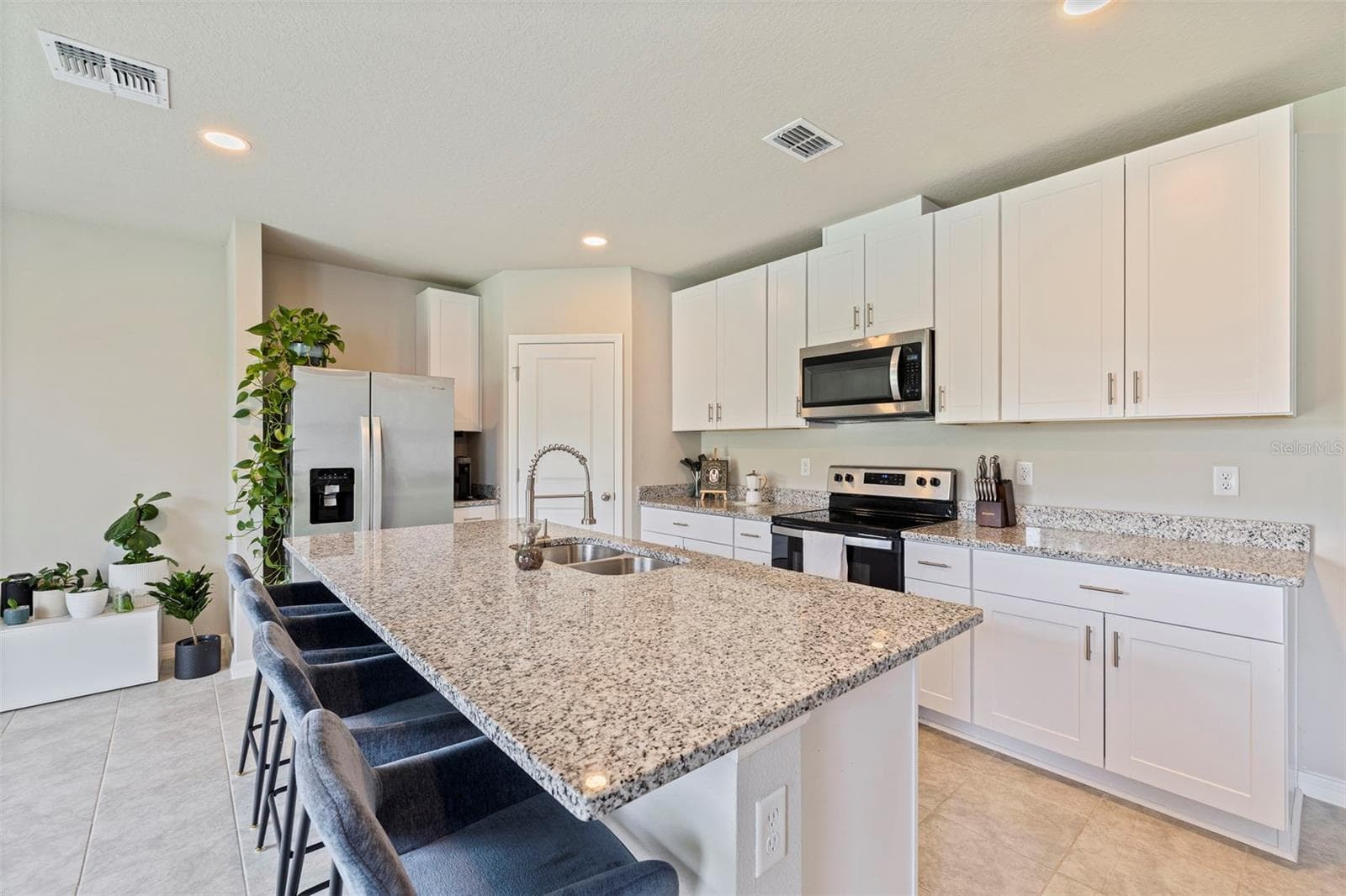 Single Family Residence at 7117 BOGGY CREEK PL, PARRISH, photo 7 of 31