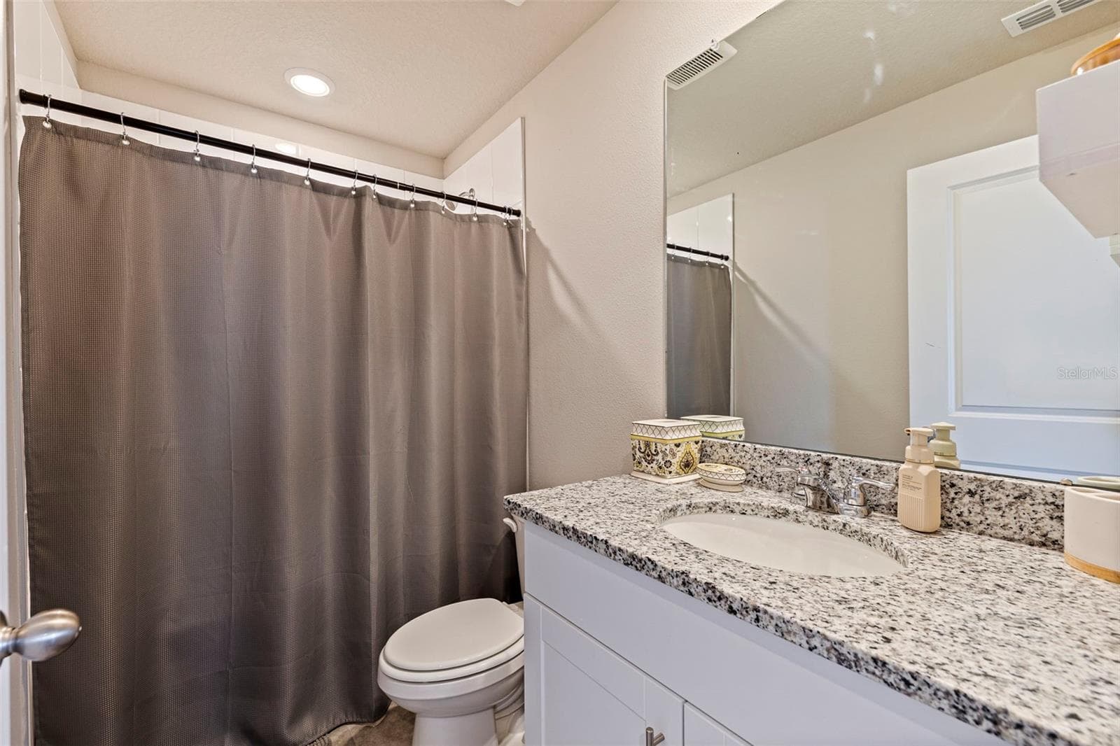 Single Family Residence at 7117 BOGGY CREEK PL, PARRISH, photo 19 of 31