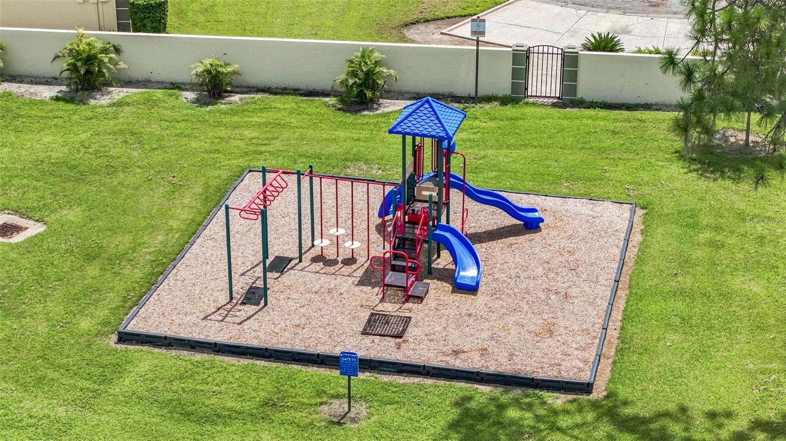 Villa at 19031 CALLAWAY CT, TAMPA, photo 34 of 41