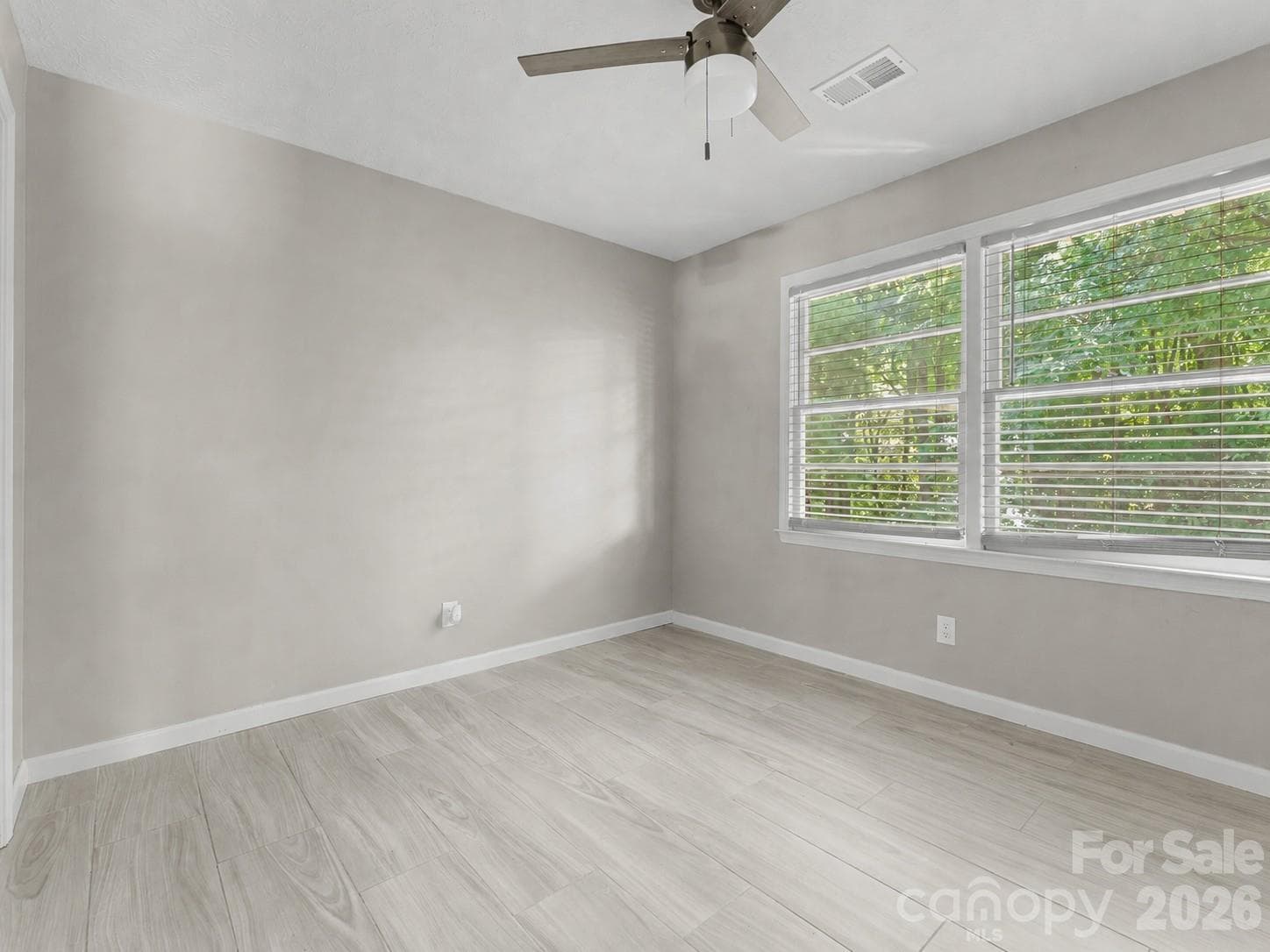 Unit 1 Bonus Room - 71 Harvey Osteen Road, Zirconia