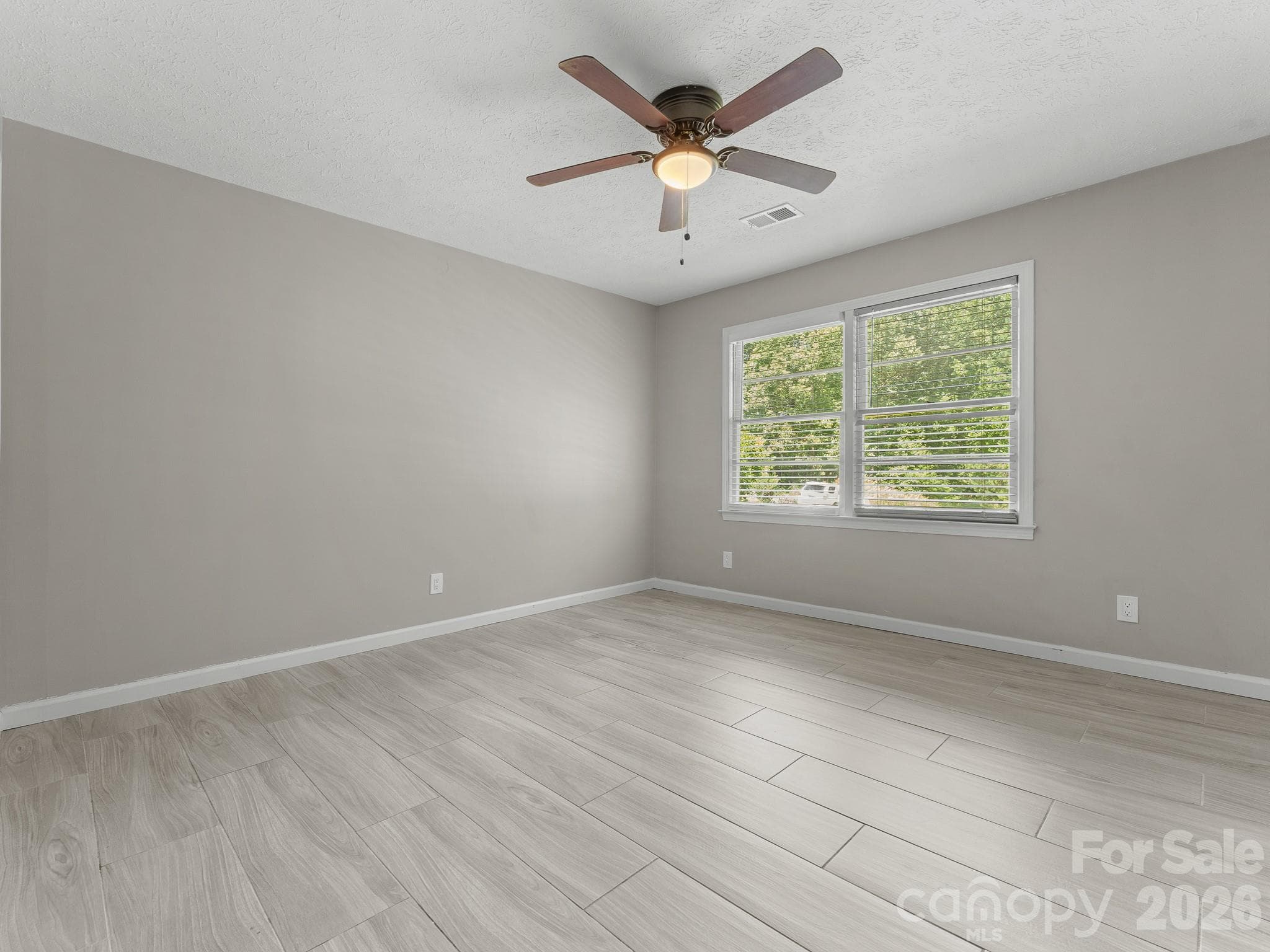 Unit 2 Bonus Room - 71 Harvey Osteen Road, Zirconia