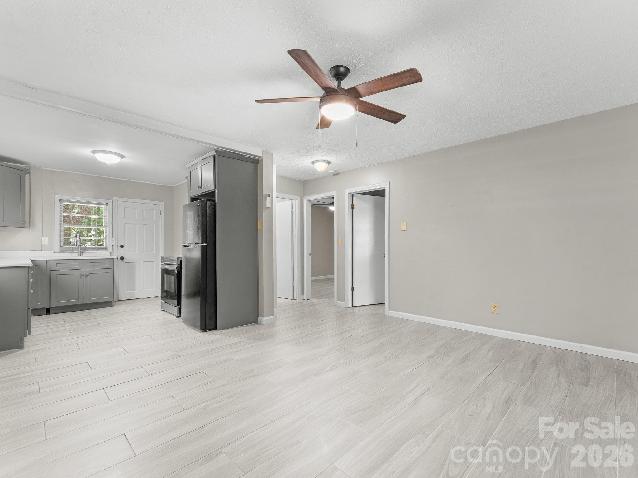 Unit 3 Great Room - 71 Harvey Osteen Road, Zirconia