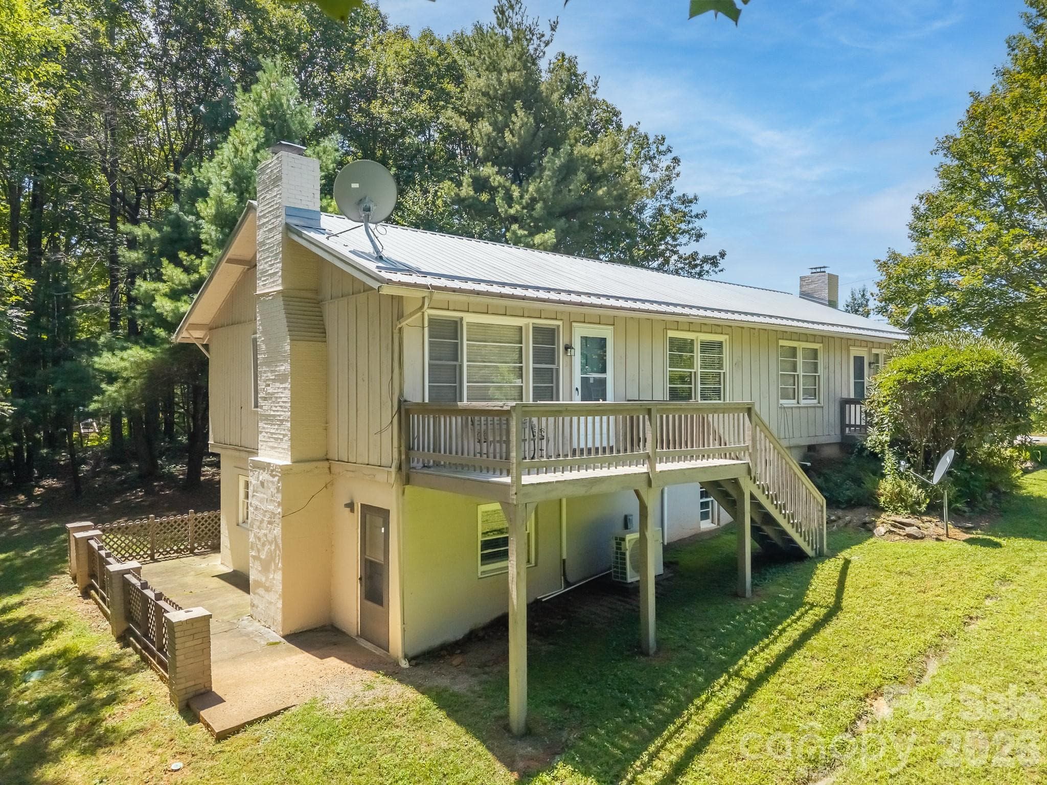 71 Harvey Osteen - 3 Units - 71 Harvey Osteen Road, Zirconia