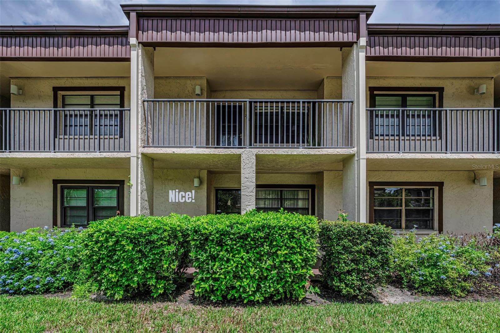 2400 WINDING CREEK BLVD #17-103