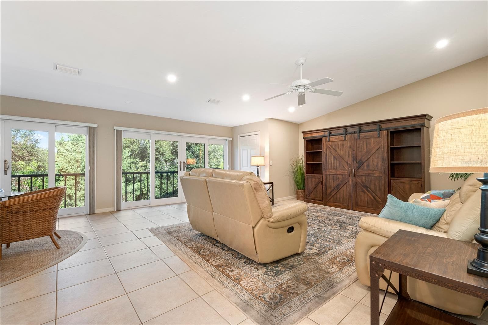 Condominium at 2756 CLUBHOUSE DR #202, SARASOTA, photo 2 of 34