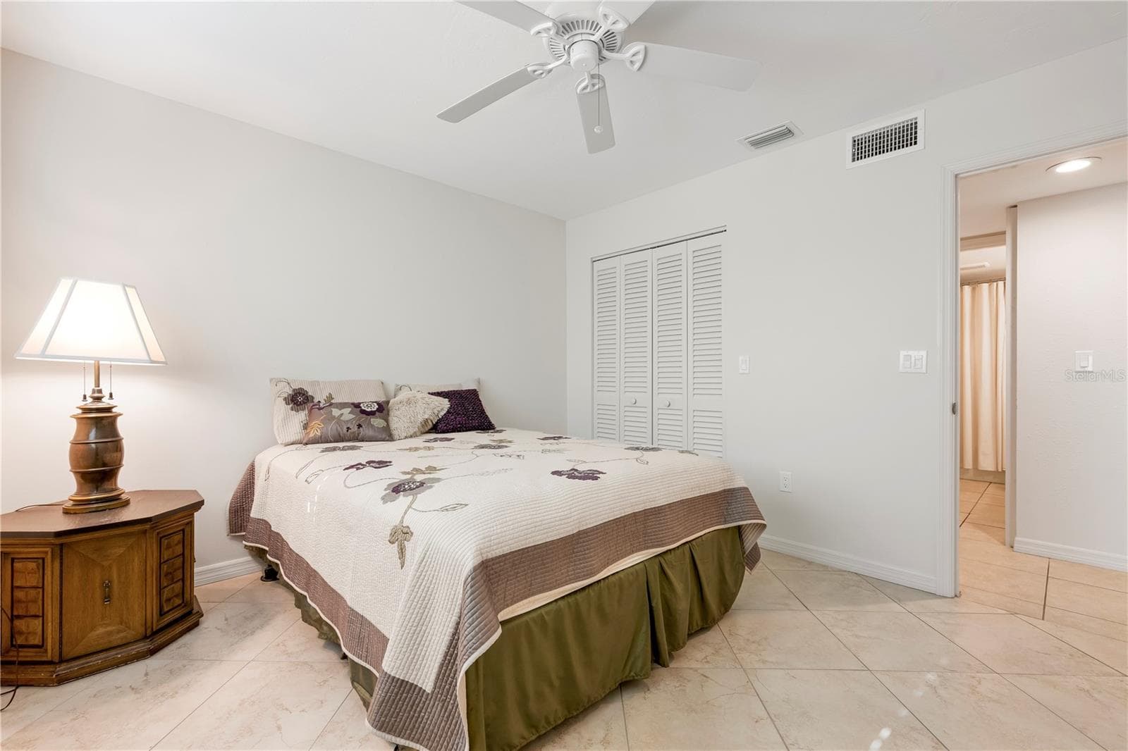 Condominium at 2756 CLUBHOUSE DR #202, SARASOTA, photo 25 of 34