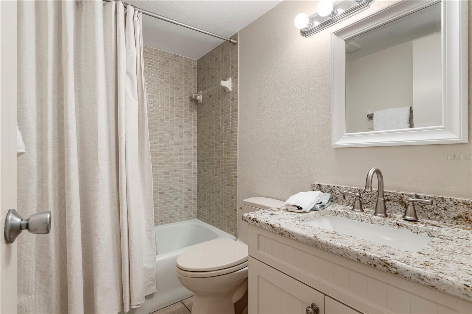 Condominium at 2756 CLUBHOUSE DR #202, SARASOTA, photo 27 of 34