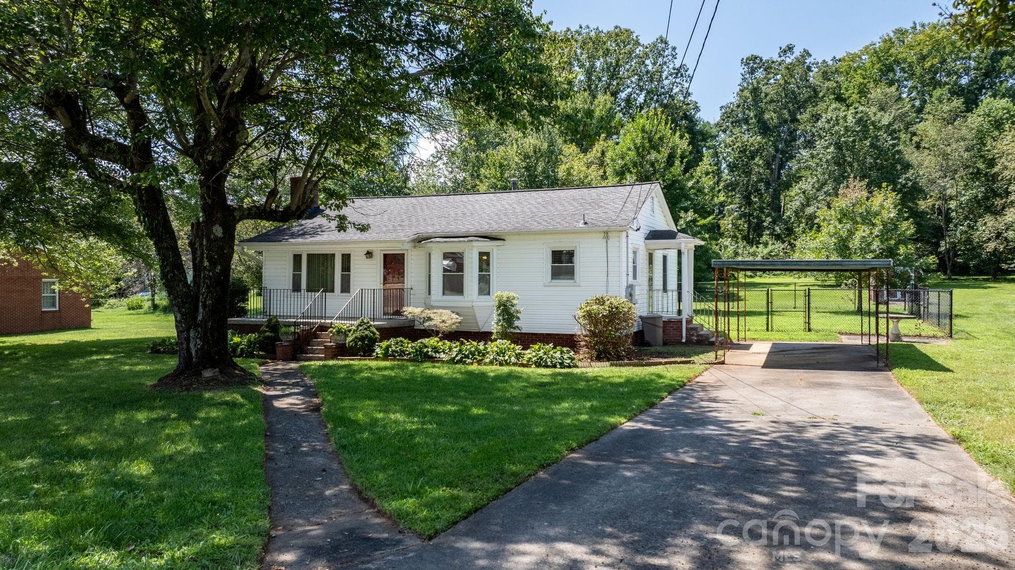 Single Family Residence at 414B Old NC 18 Highway, Morganton, photo 5 of 23