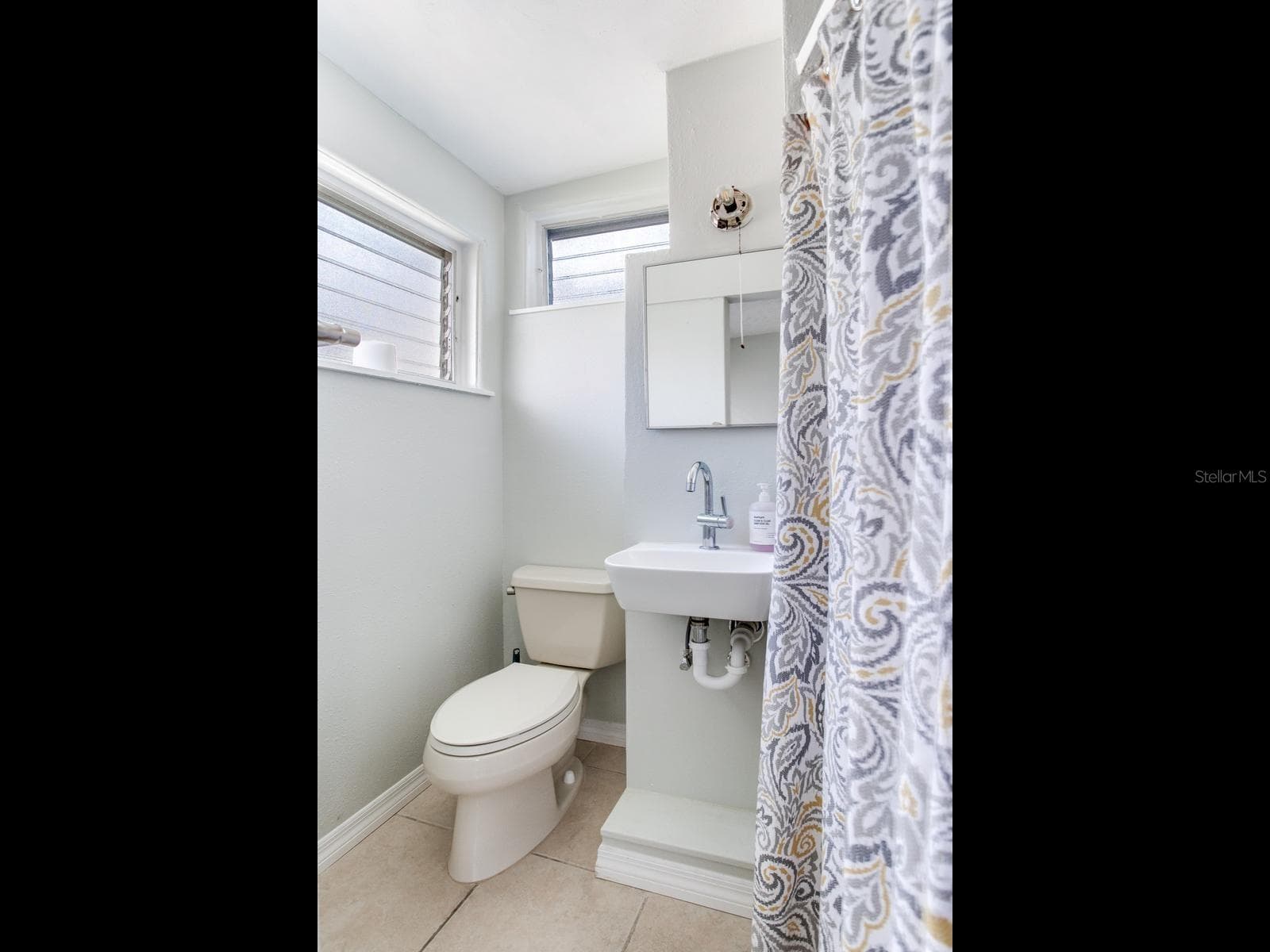 Full Bath Downstairs - 120 93RD AVE, TREASURE ISLAND