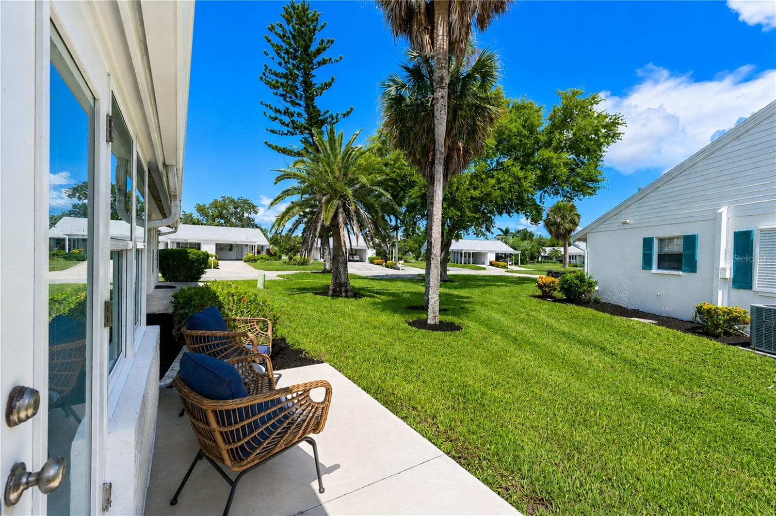 View of patio to left - 9411 CONCORD CIR, BRADENTON
