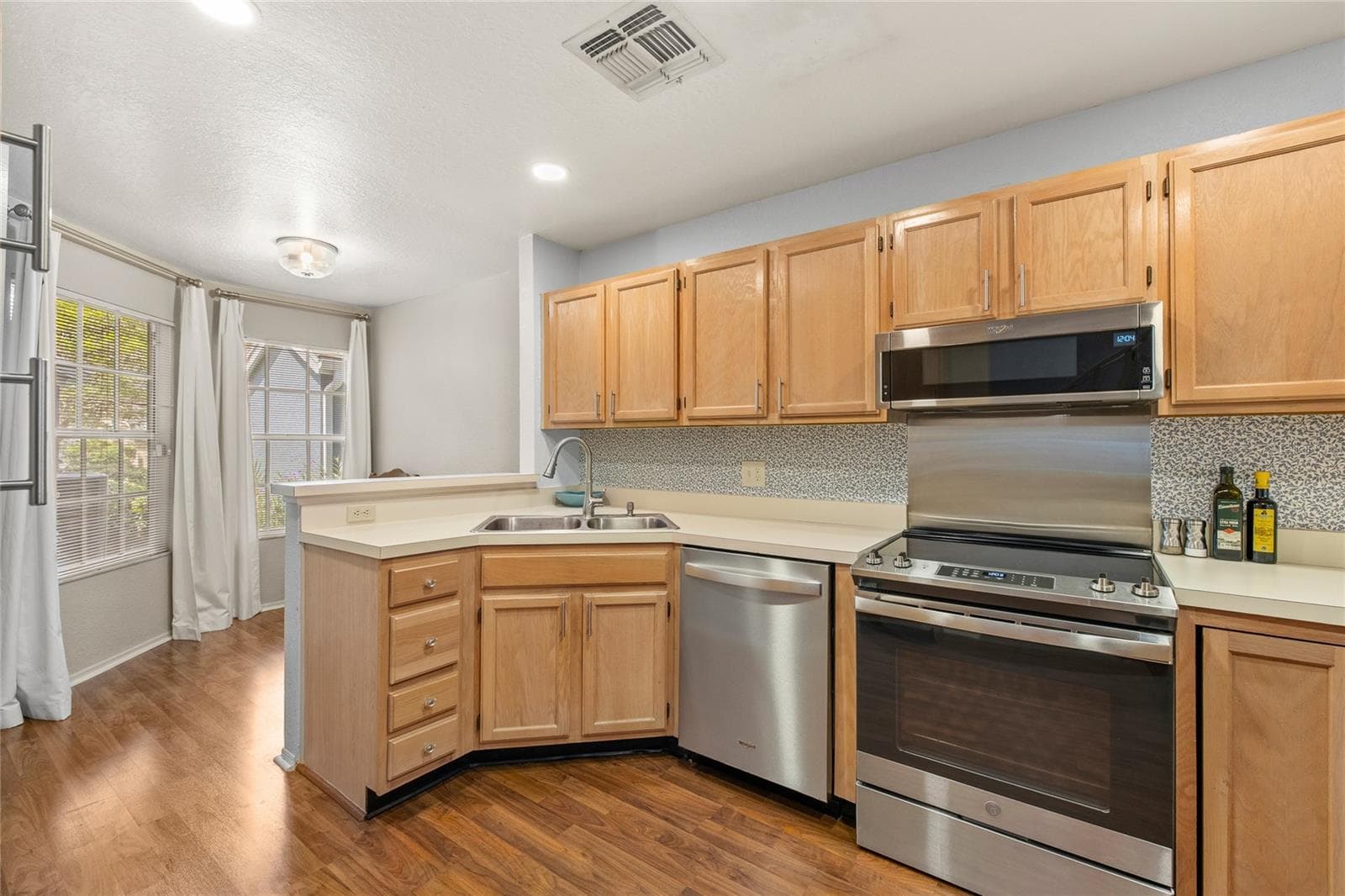 Townhouse at 1482 CREEKSIDE CIR, WINTER SPRINGS, photo 9 of 37