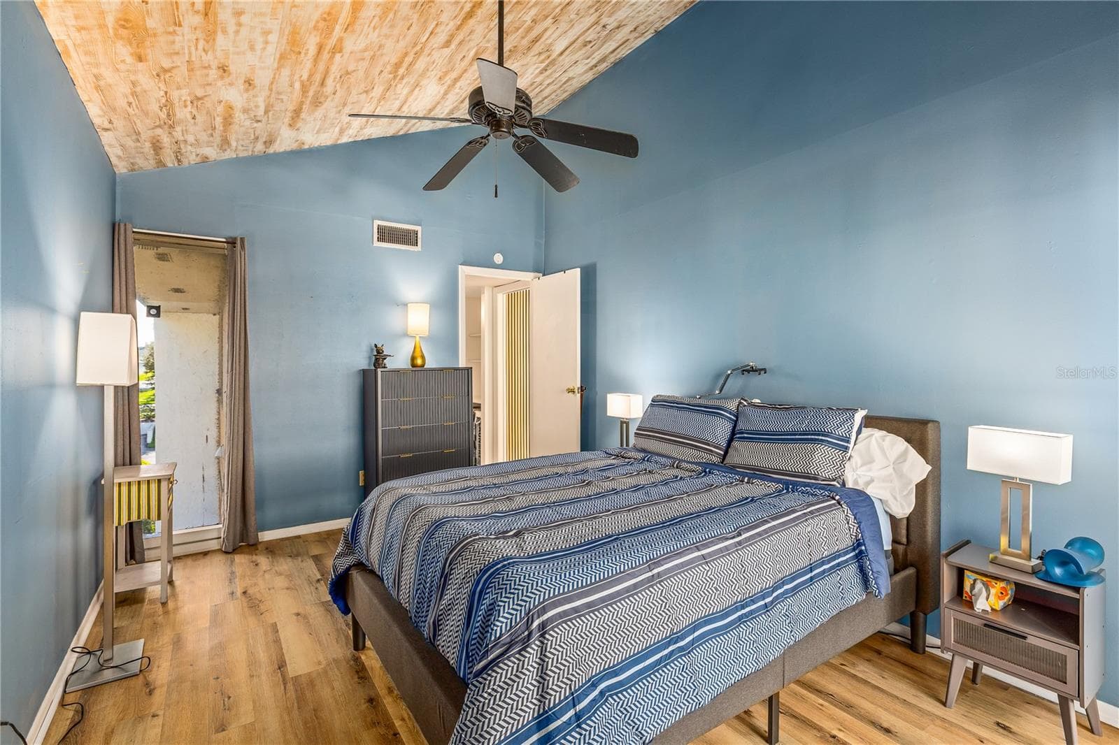 Condominium at 1051 S HIGHLAND ST #7D, MOUNT DORA, photo 16 of 32
