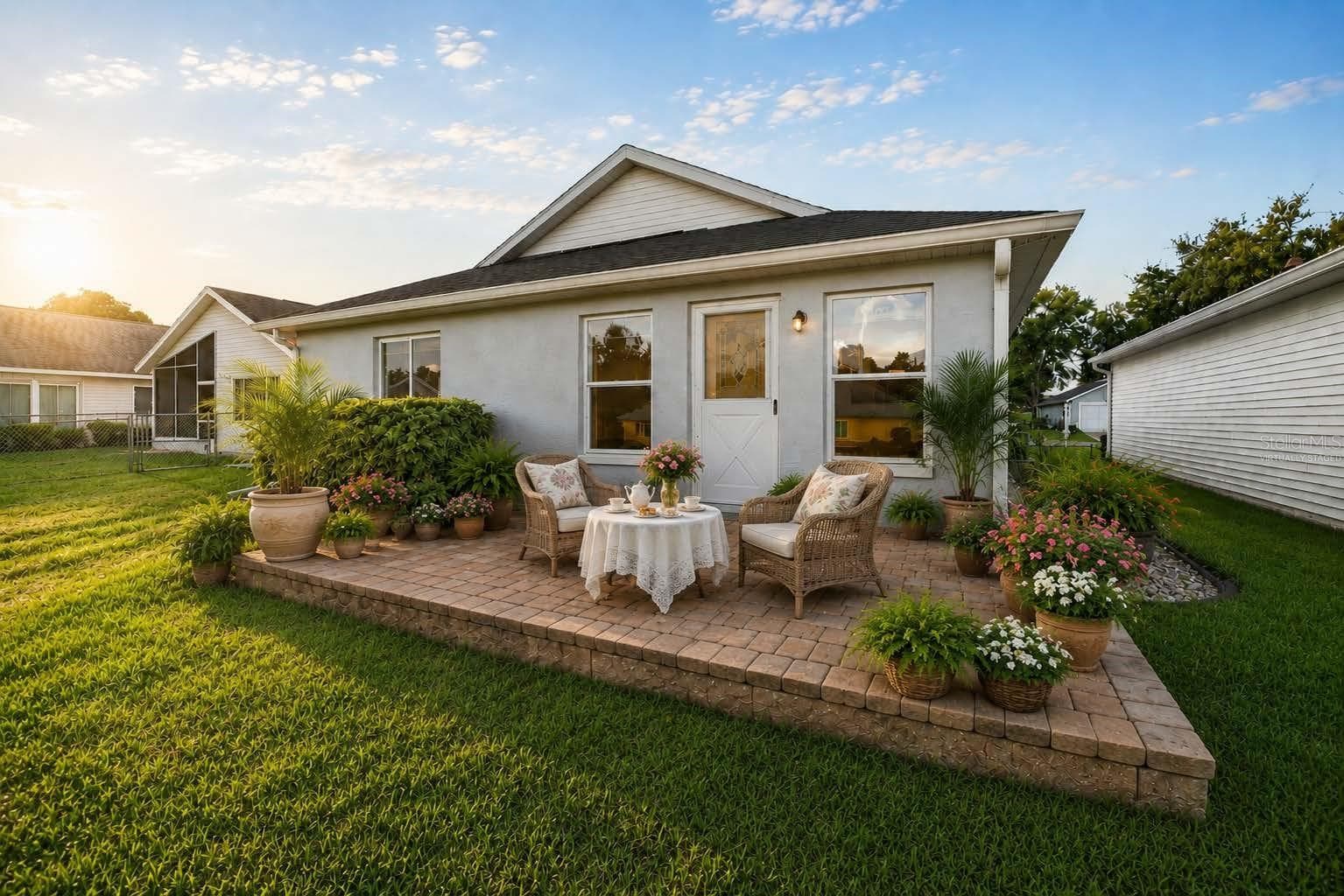 This picture has been virtually staged - 1923 NW 50TH CIR, OCALA