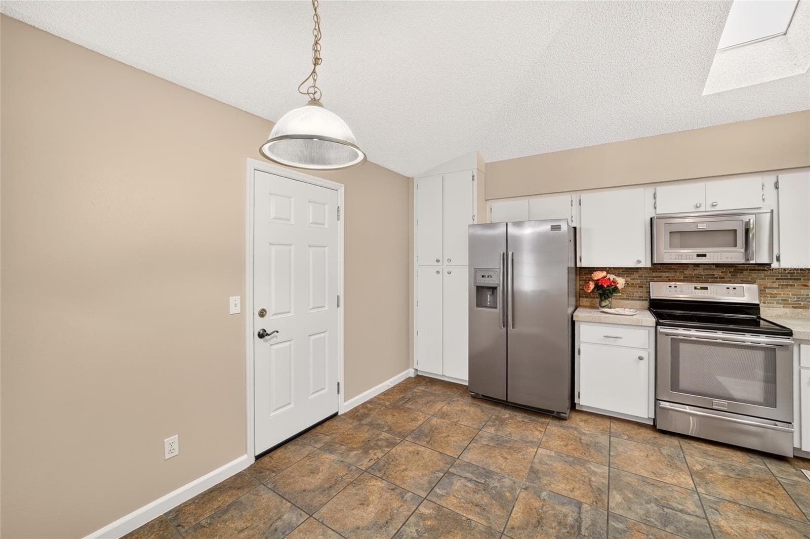 Single Family Residence at 1923 NW 50TH CIR, OCALA, photo 16 of 55