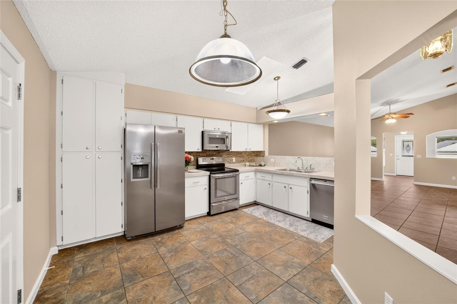 Single Family Residence at 1923 NW 50TH CIR, OCALA, photo 17 of 55