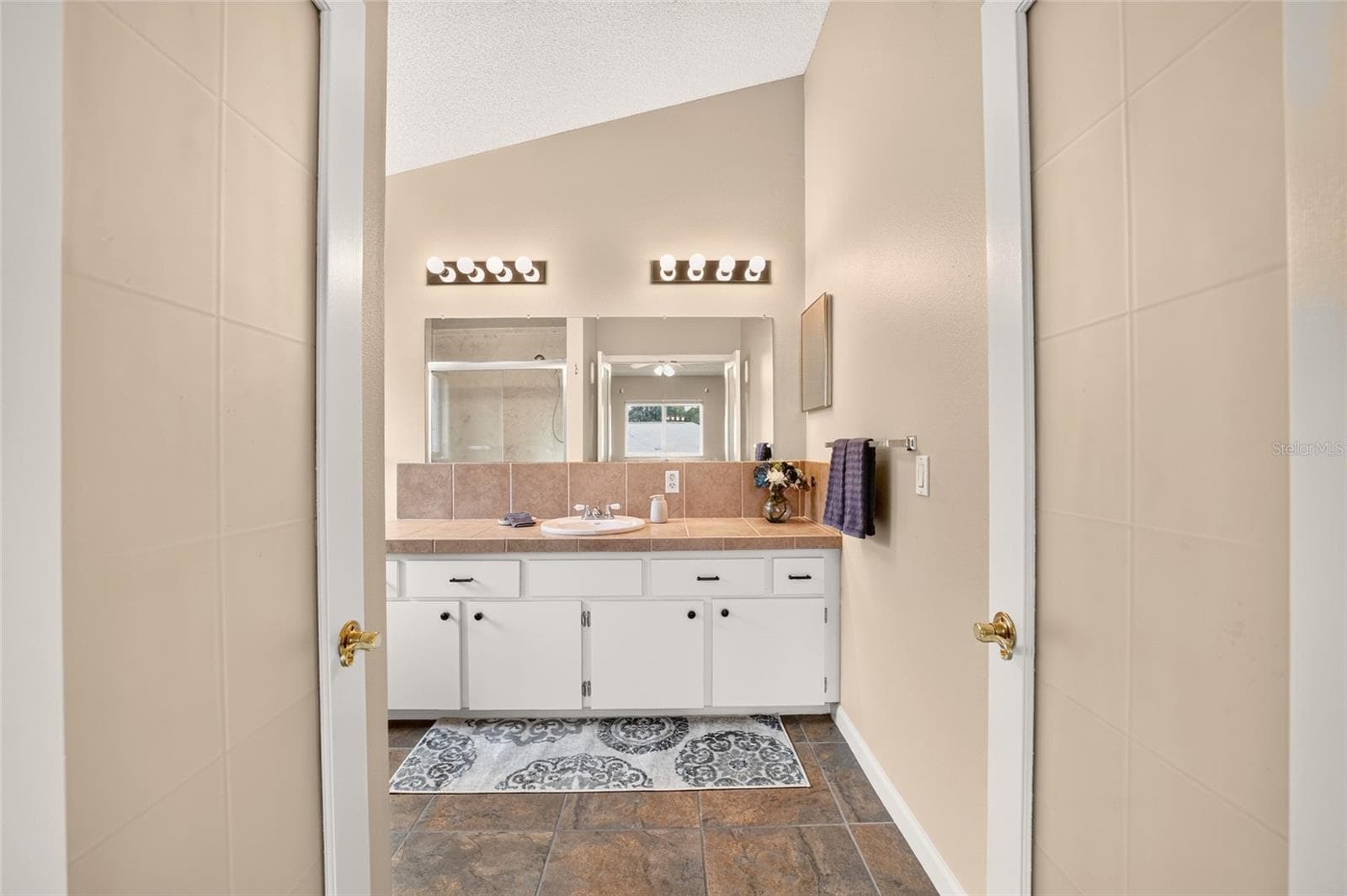 Single Family Residence at 1923 NW 50TH CIR, OCALA, photo 32 of 55