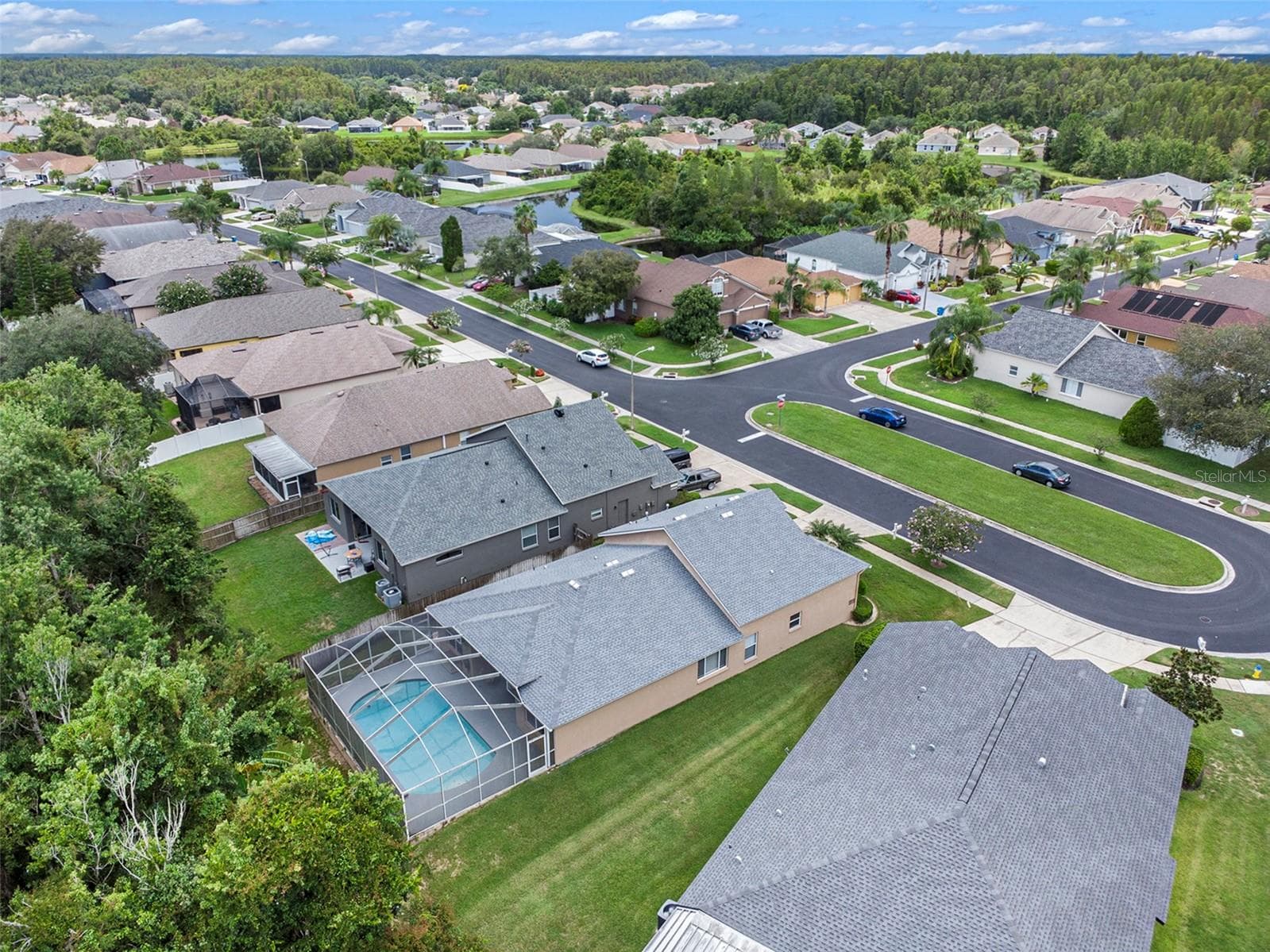 Single Family Residence at 2132 RENSSELAER DR, WESLEY CHAPEL, photo 38 of 45