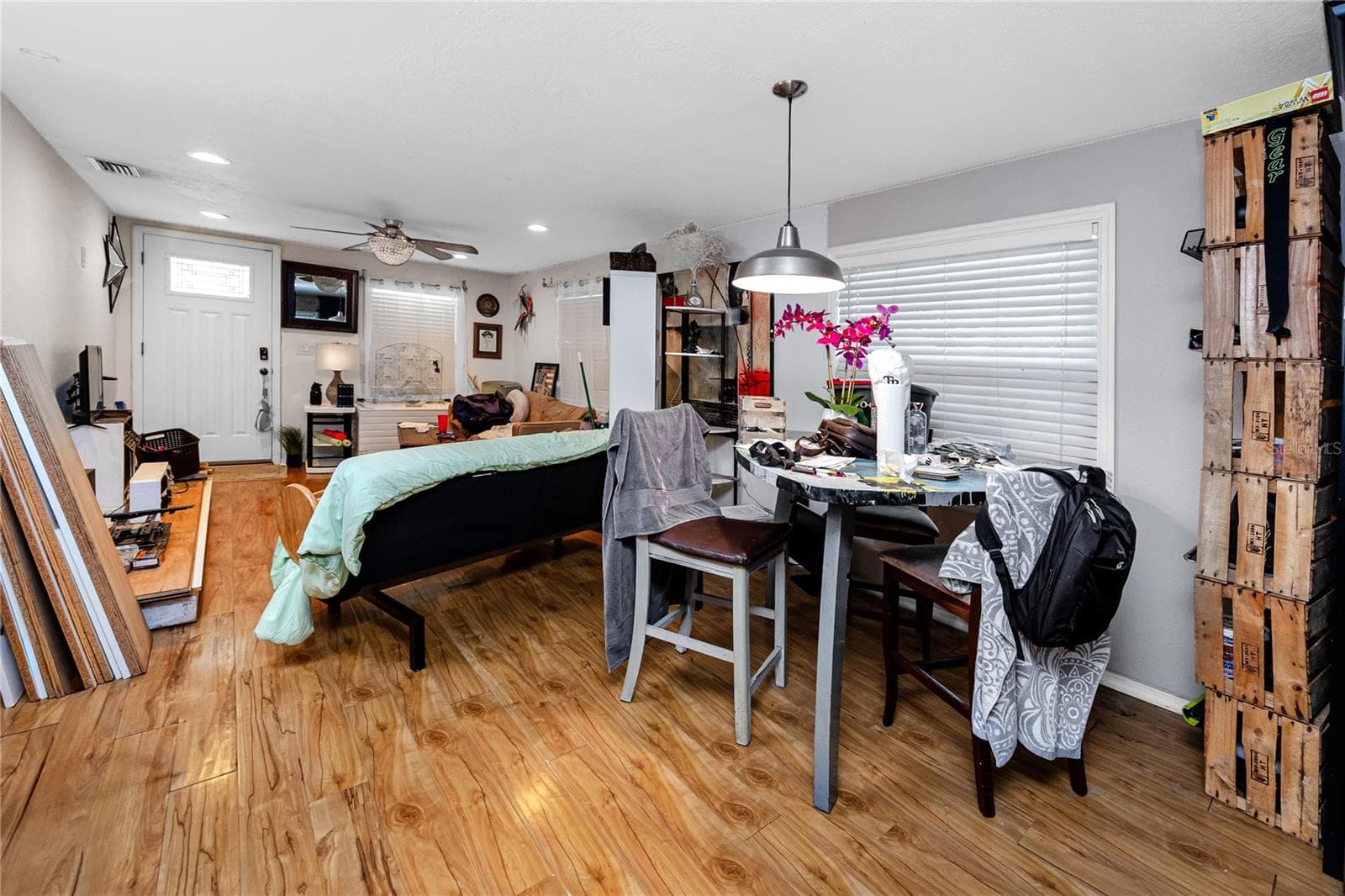 Single Family Residence at 1250 LAKEVIEW RD, CLEARWATER, photo 11 of 42