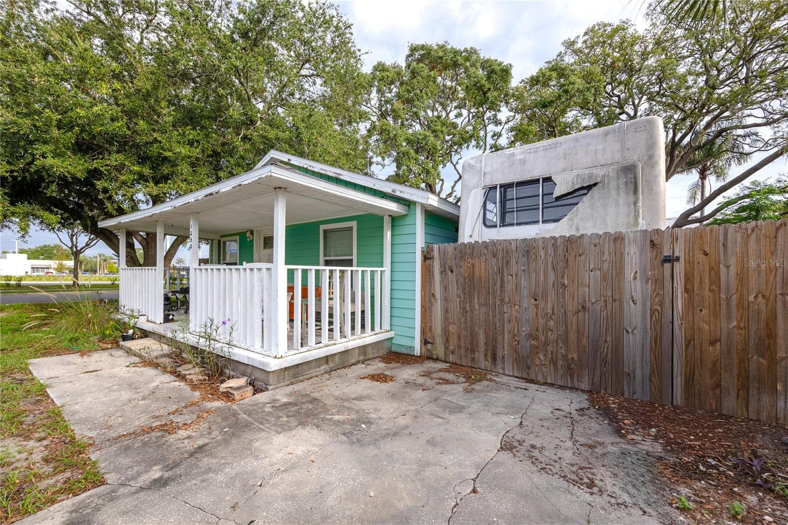 Single Family Residence at 1250 LAKEVIEW RD, CLEARWATER, photo 20 of 42