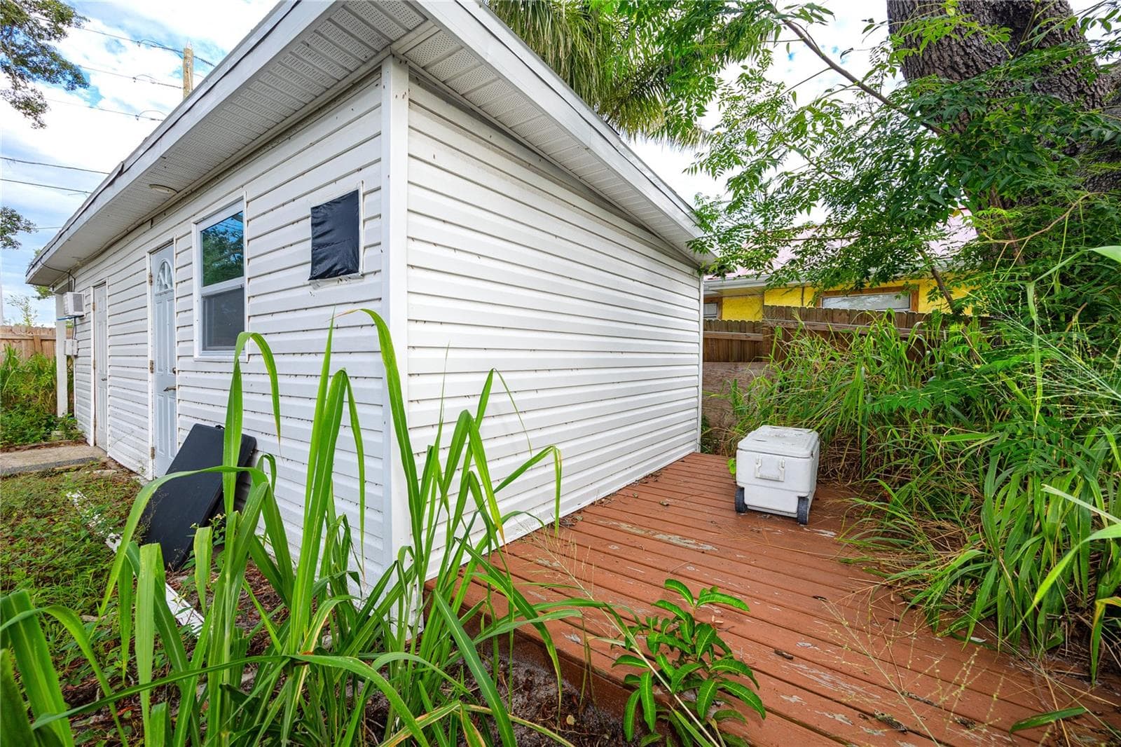 Single Family Residence at 1250 LAKEVIEW RD, CLEARWATER, photo 23 of 42