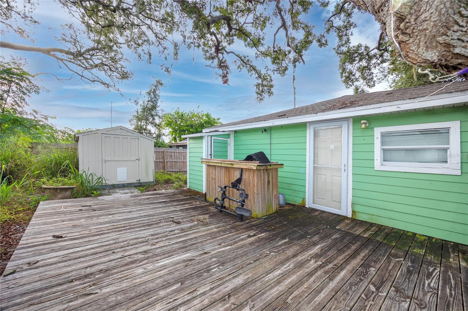 Single Family Residence at 1250 LAKEVIEW RD, CLEARWATER, photo 39 of 42