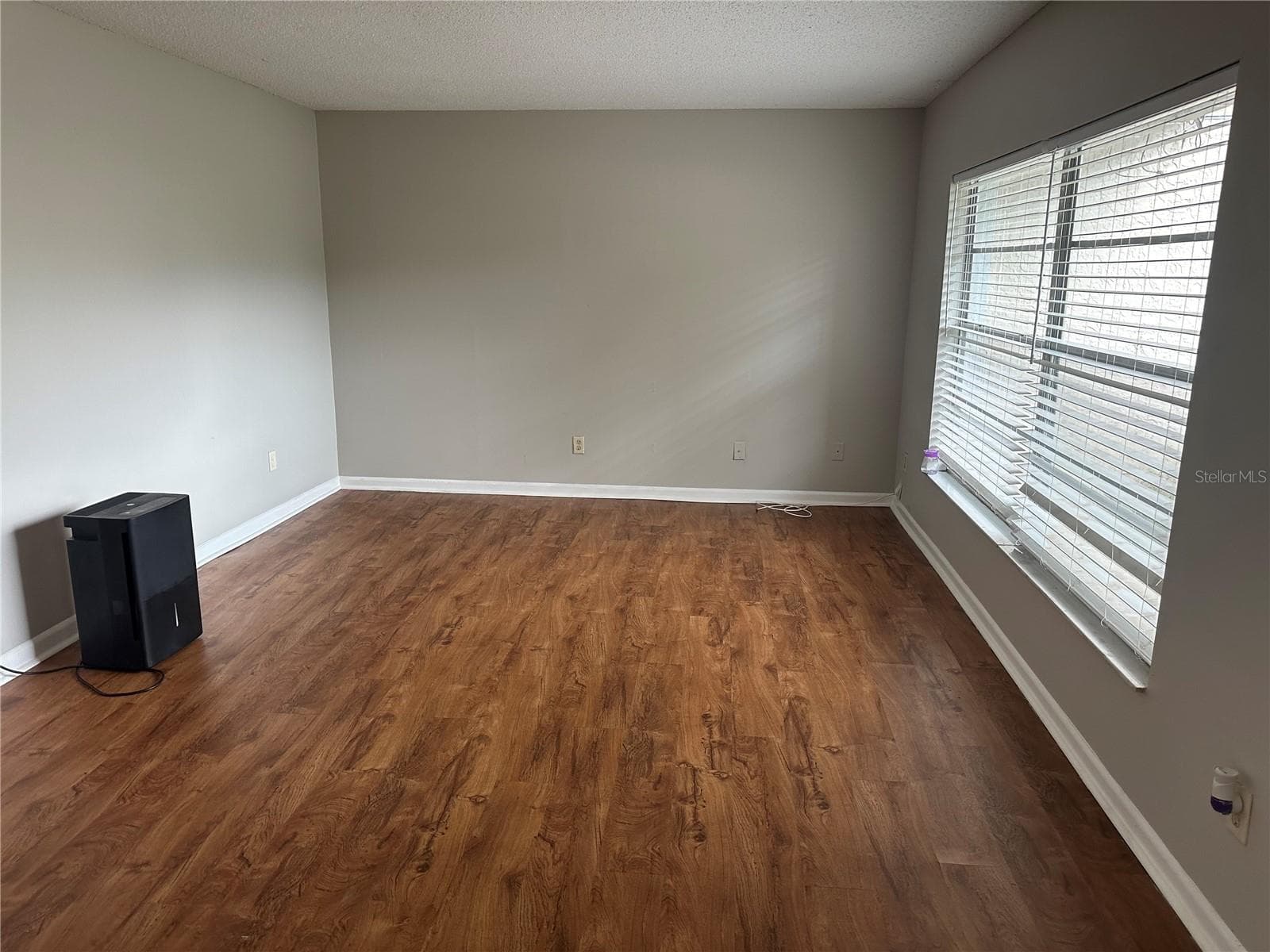 Townhouse at 14752 MORNING DR, LUTZ, photo 5 of 31